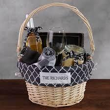 Como as Cestas Personalizadas Expressam Sentimentos Únicos - Cestas Company