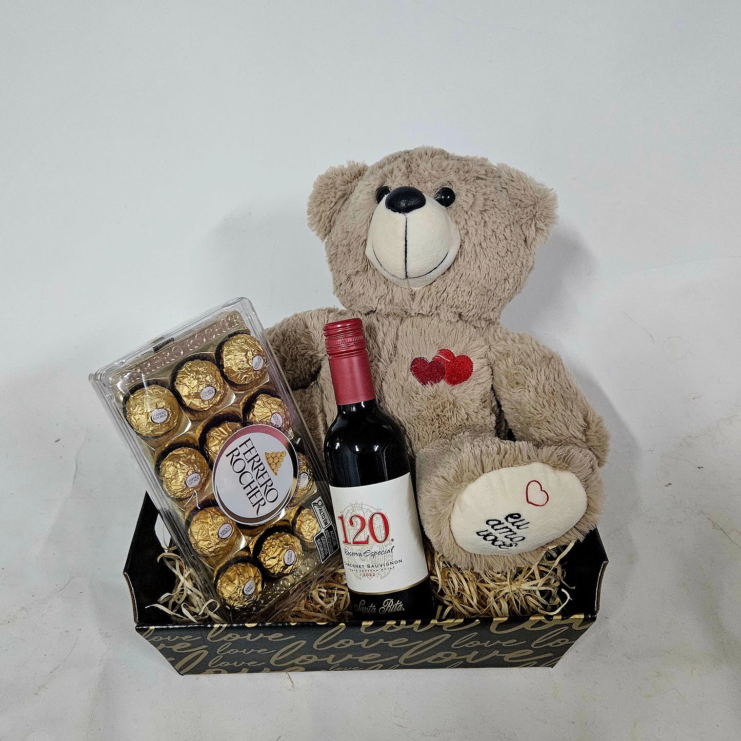 Cesta "Amo Você" com Vinho e Bombons - Cestas Company
