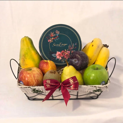 Cesta de Frutas e Biscoitos
