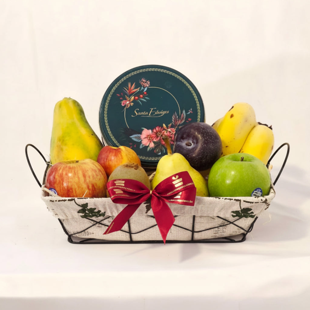 Cesta de Frutas e Biscoitos