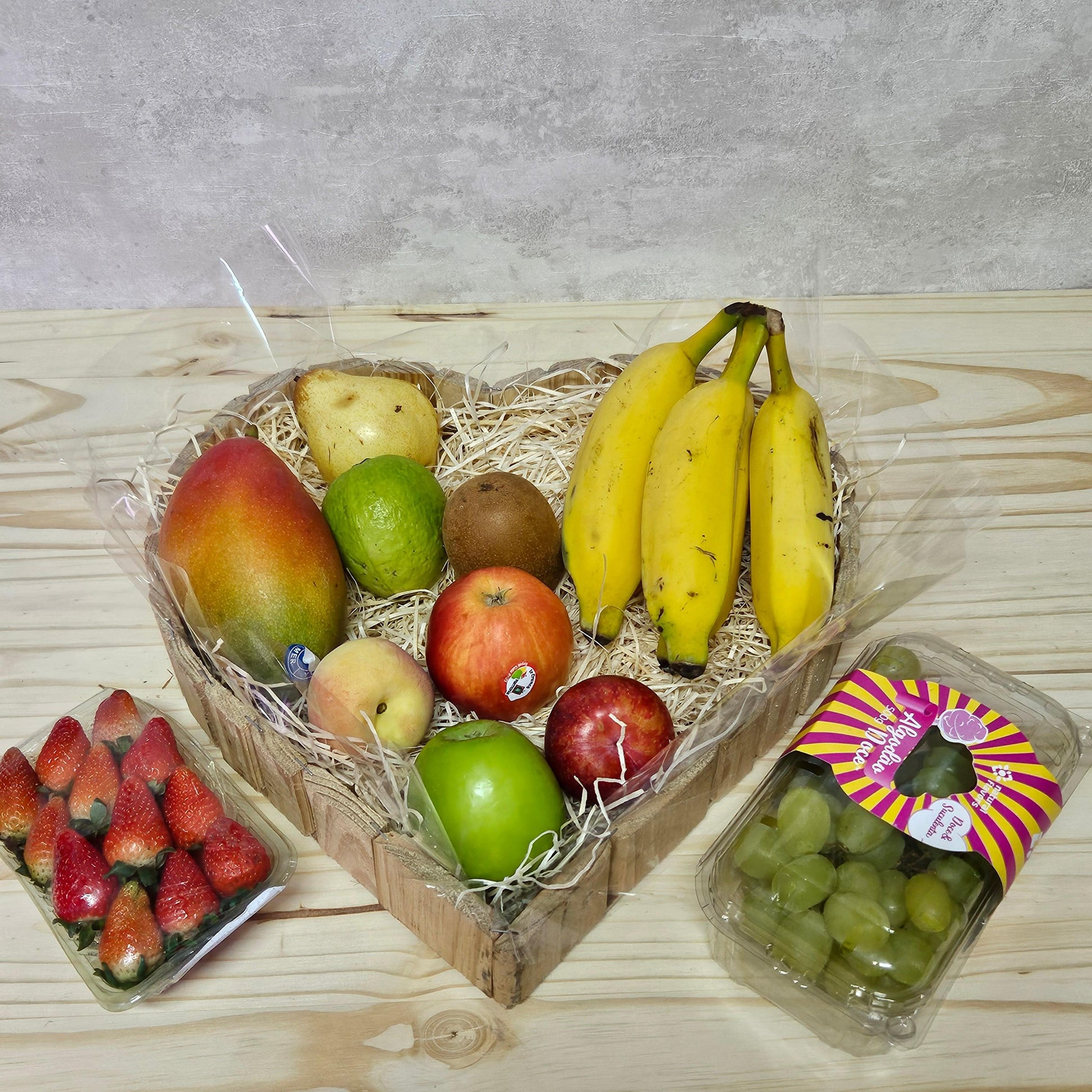 Cesta Love Fruit Luxo - Cestas Company