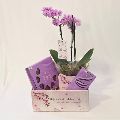 Cesta Hoje é Dia de Celebrar Você!