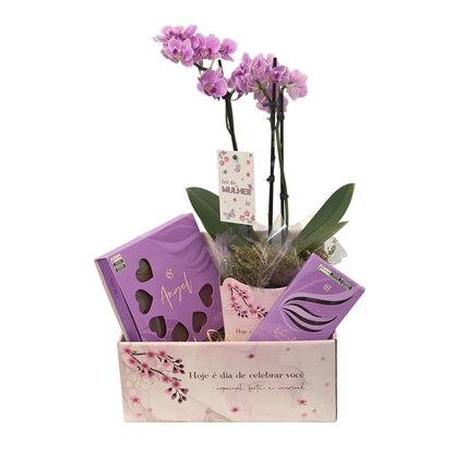 Cesta Hoje é Dia de Celebrar Você!