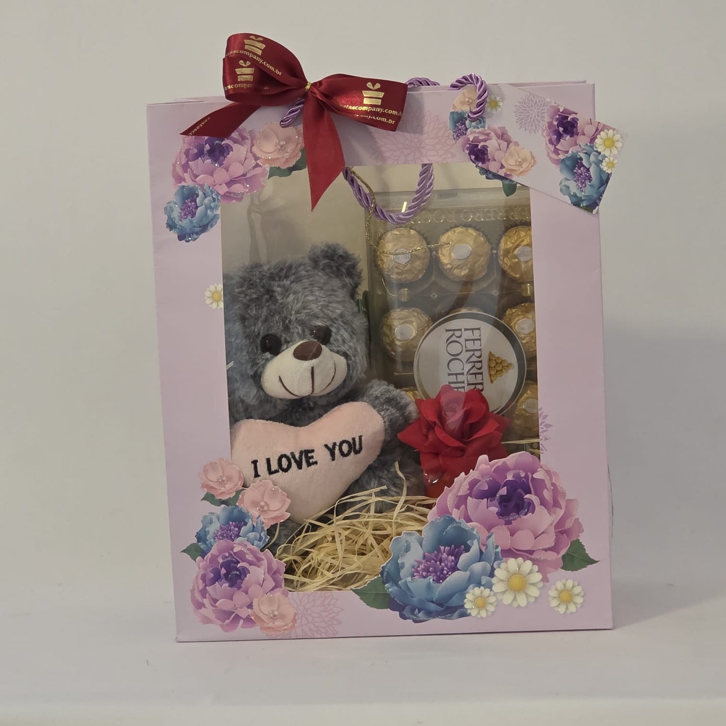 Urso e Chocolate – Amor em Cada Detalhe
