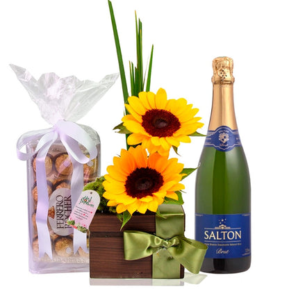Arranjo Mimo de Girassóis com Bombons e Espumante - Cestas Company